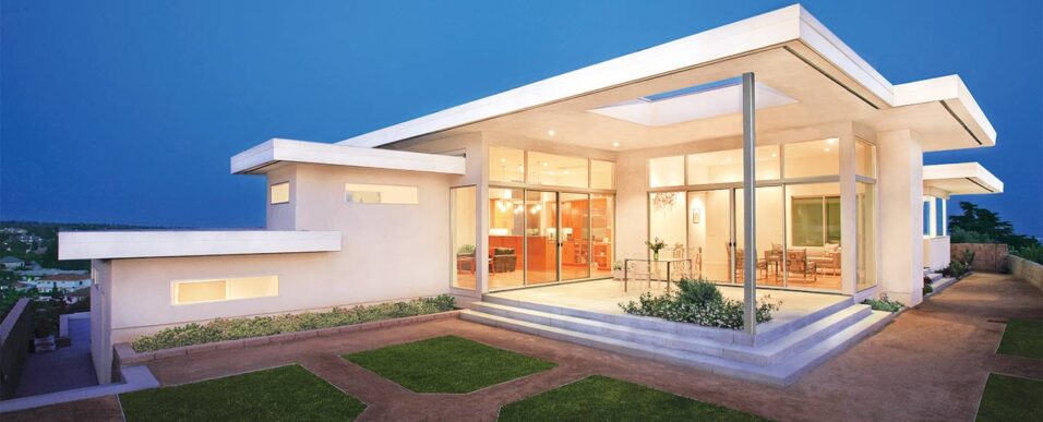Mid-Century Modern House Architecture & Design by HartmanBaldwin