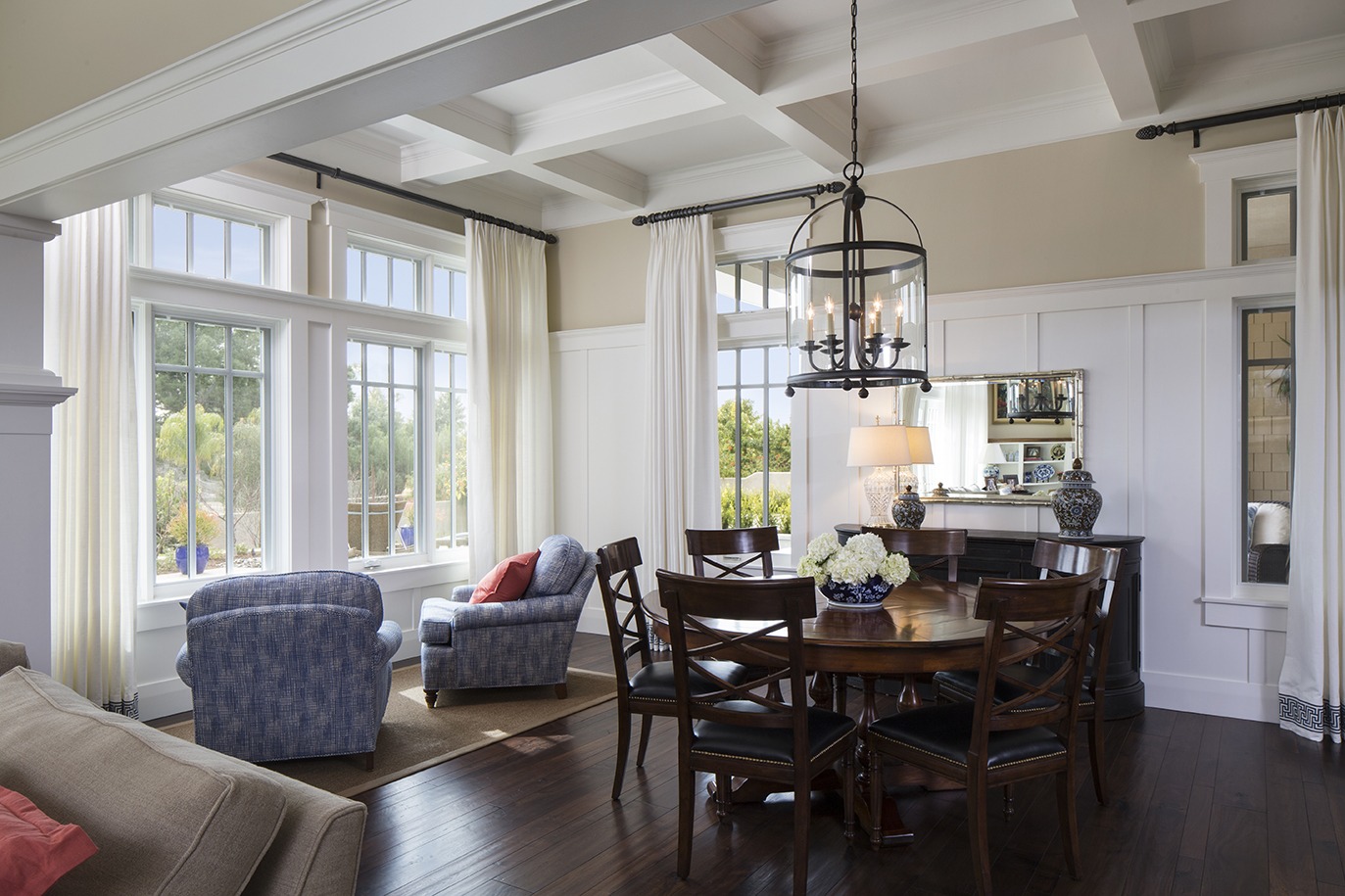 Dining Area of Lamonette Residences
