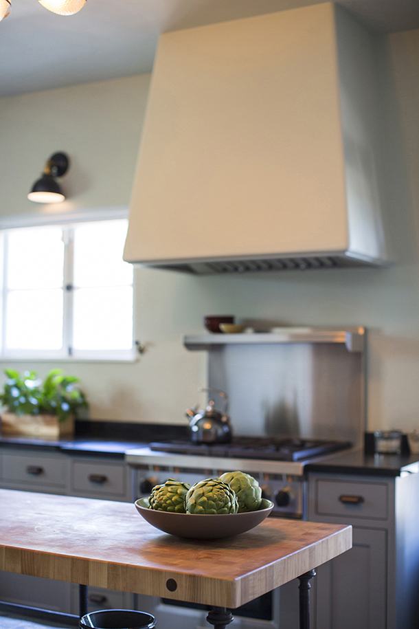 Spanish House & Mediterranean Style Home Kitchen