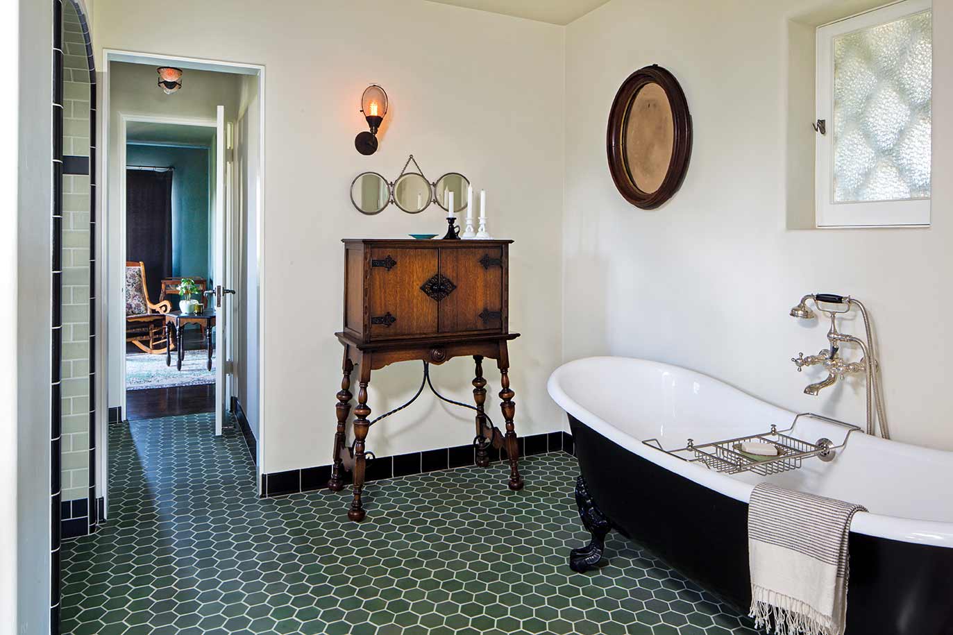 Robles Residence_Website_21 - Hartman Baldwin Pre-Launch