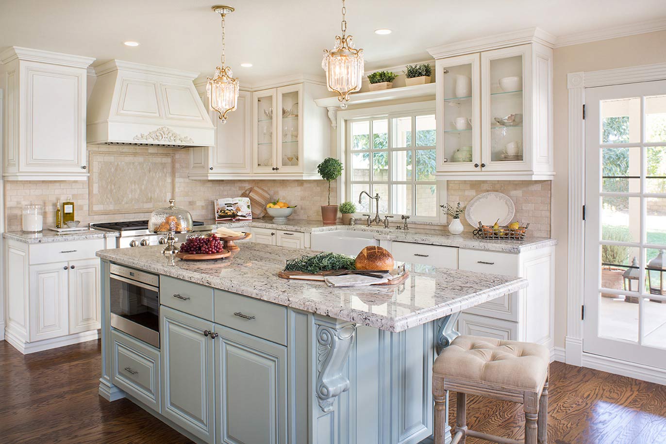 Traditional Kitchen Remodel by HartmanBaldwin - Hartman Baldwin Pre-Launch Remodeled kitchen feature granite countertops, decorative trim, and glass-faced cabinets.