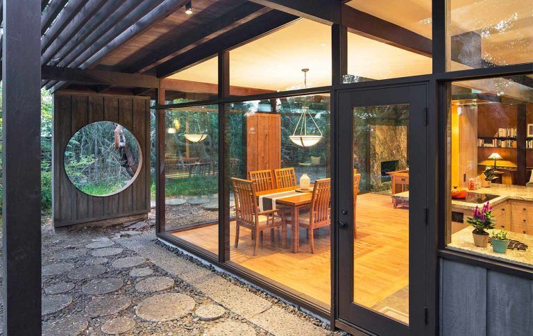 Mid-Century Modern Home Architecture by HartmanBaldwin