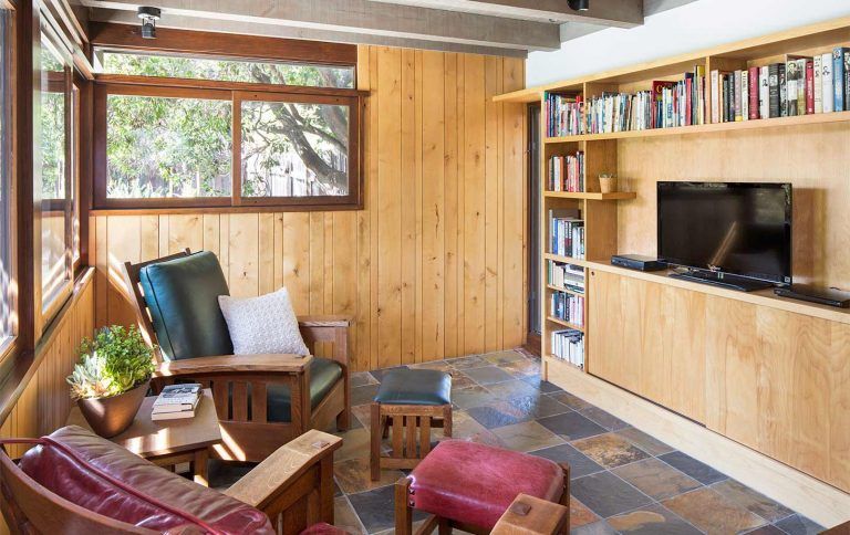 Luxury Mid-Century Modern Home with Post and Beam Architecture by HartmanBaldwin